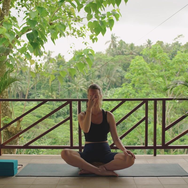 Week 03: Nourished spine postpartum yoga practice